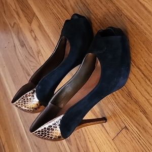 Classic Pumps, black, size 7.5